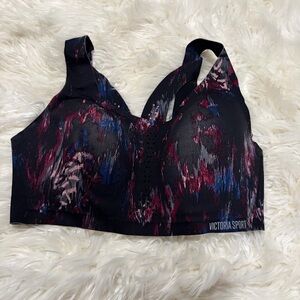 Victoria’s Secret sport bra size 36DD